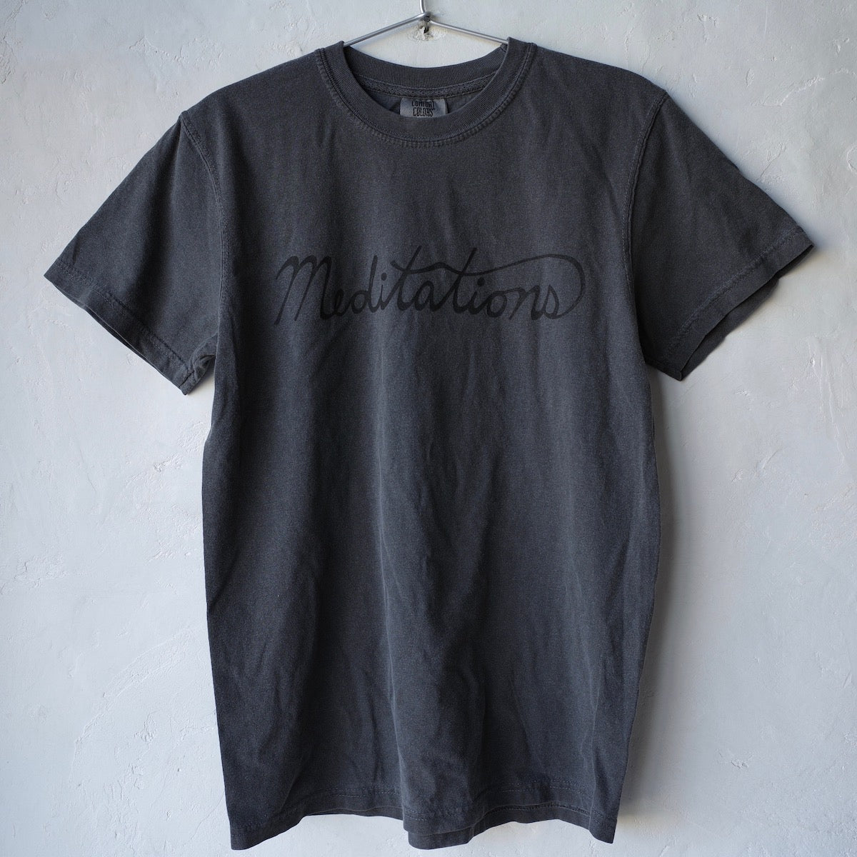 Meditations ショルダーバッグ Batik Logo Meditations ショルダーバッグ Batik Logo Meditations ショルダー